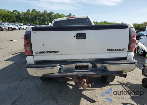 2006 Chevrolet Silverado K2500 Heavy Duty z USA, uszkodzony, nr VIN 1GCHK23D56F194327